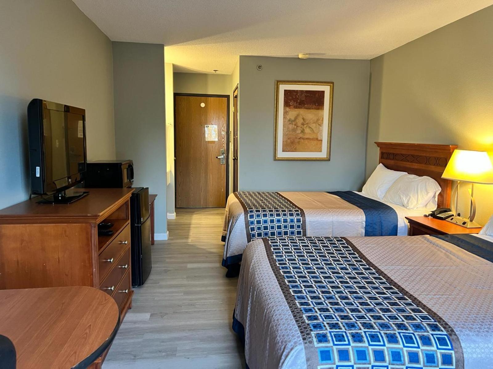 Royal Inn Suites Huntington Екстер'єр фото