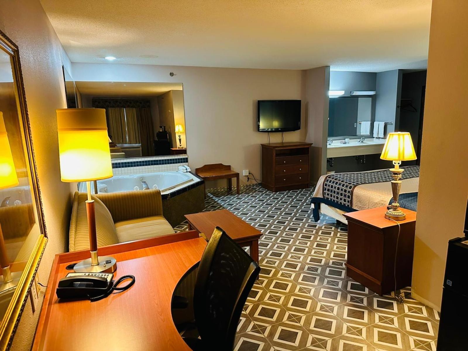 Royal Inn Suites Huntington Екстер'єр фото